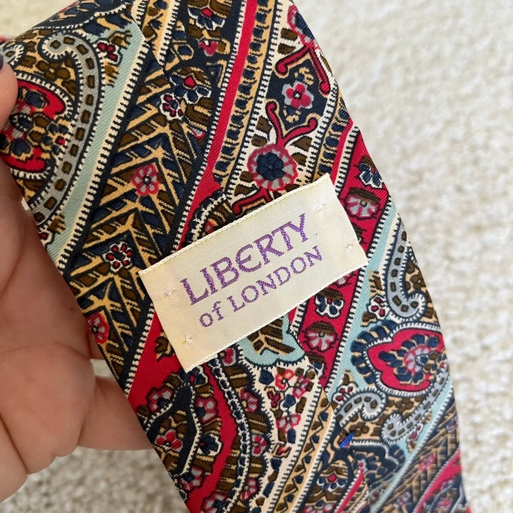 Vintage Liberty Of London Men's Mens 100% Silk Tie Paisley Floral Striped Red
